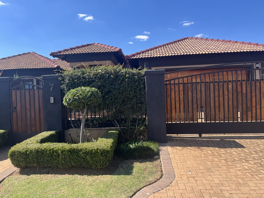 3 Bedroom Property for Sale in Baillie Park North West